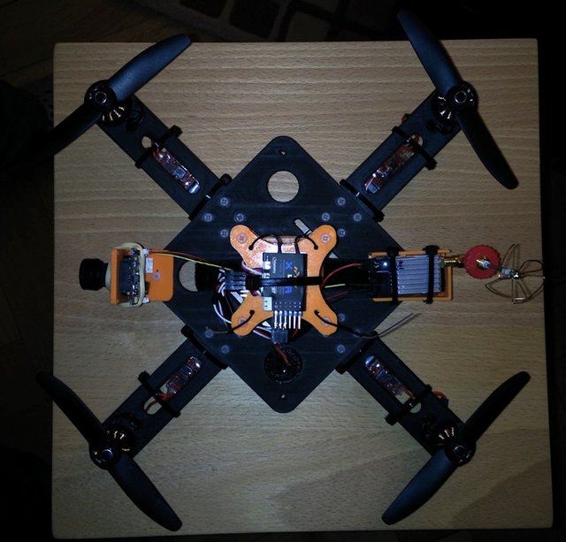 quad carbone3 .jpg (163.29 Kio) Consulté 15308 fois Quad